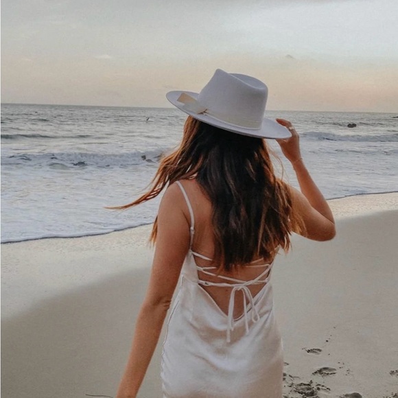 Olive & Pique Adjustable Kaia Hat in Ivory - Picture 7 of 7